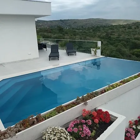 Luxury With A Swimming Pool Seget Donji, Trogir - 22094