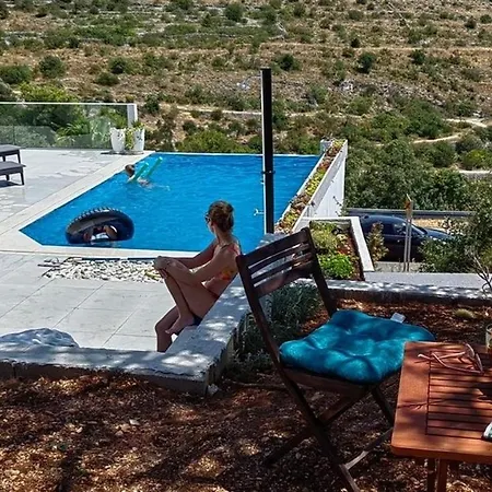 Luxury With A Swimming Pool Seget Donji, Trogir - 22094 Villa Seget Donji